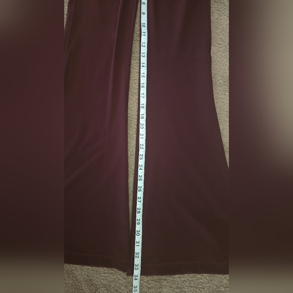 Lululemon Wunder Under Smoothcover Ultra Flared High Rise - Picture 3 of 5